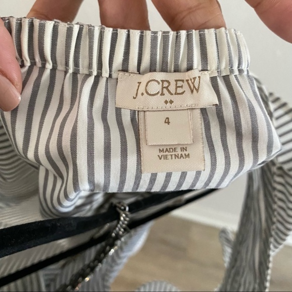 J. CREW Ruffle Sleeve Shirt Blouse Gray White - Picture 4 of 4